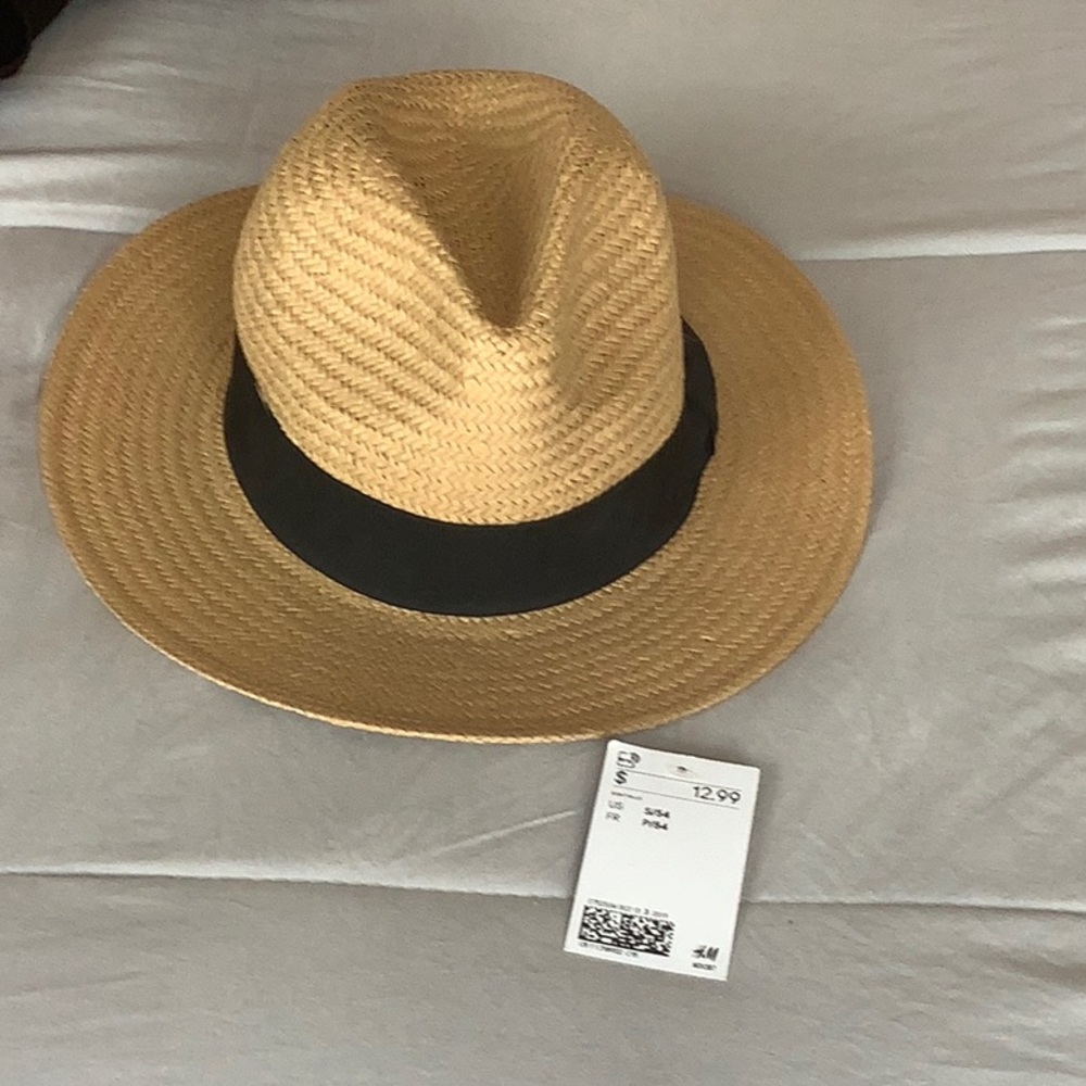 cute hat!